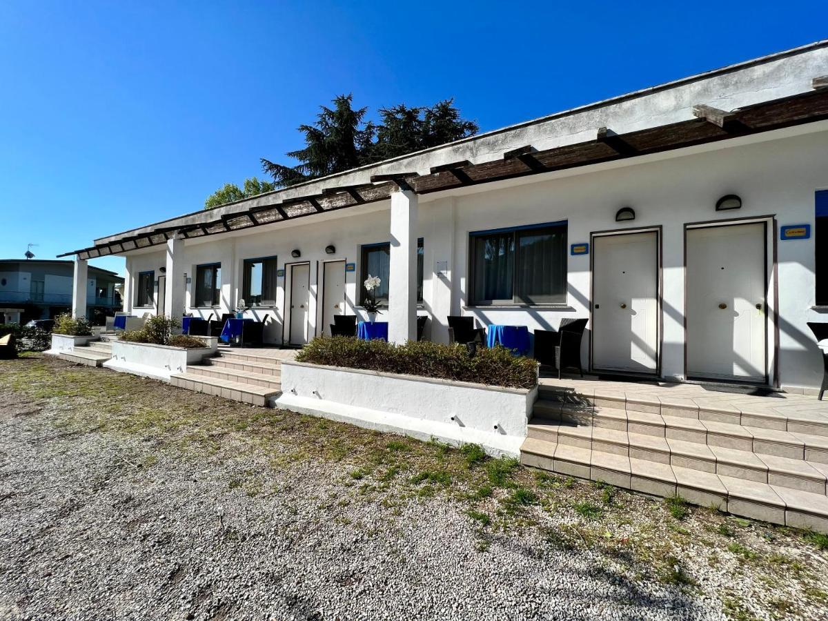 Hotel Ca' Bianca Da Paolino Misano Adriatico Eksteriør billede