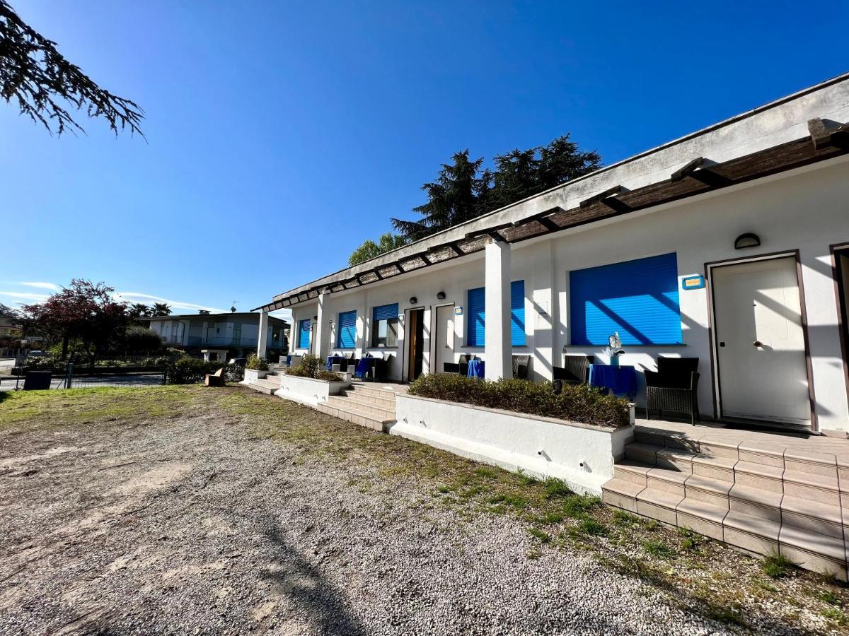 Hotel Ca' Bianca Da Paolino Misano Adriatico Eksteriør billede